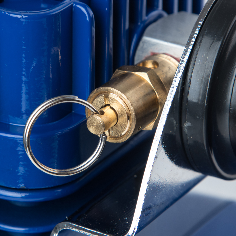 ��������� "ViTOL" K-71 "OFF ROAD MASTER" 150psi/50Amp /160�/����� 7,5�/�����