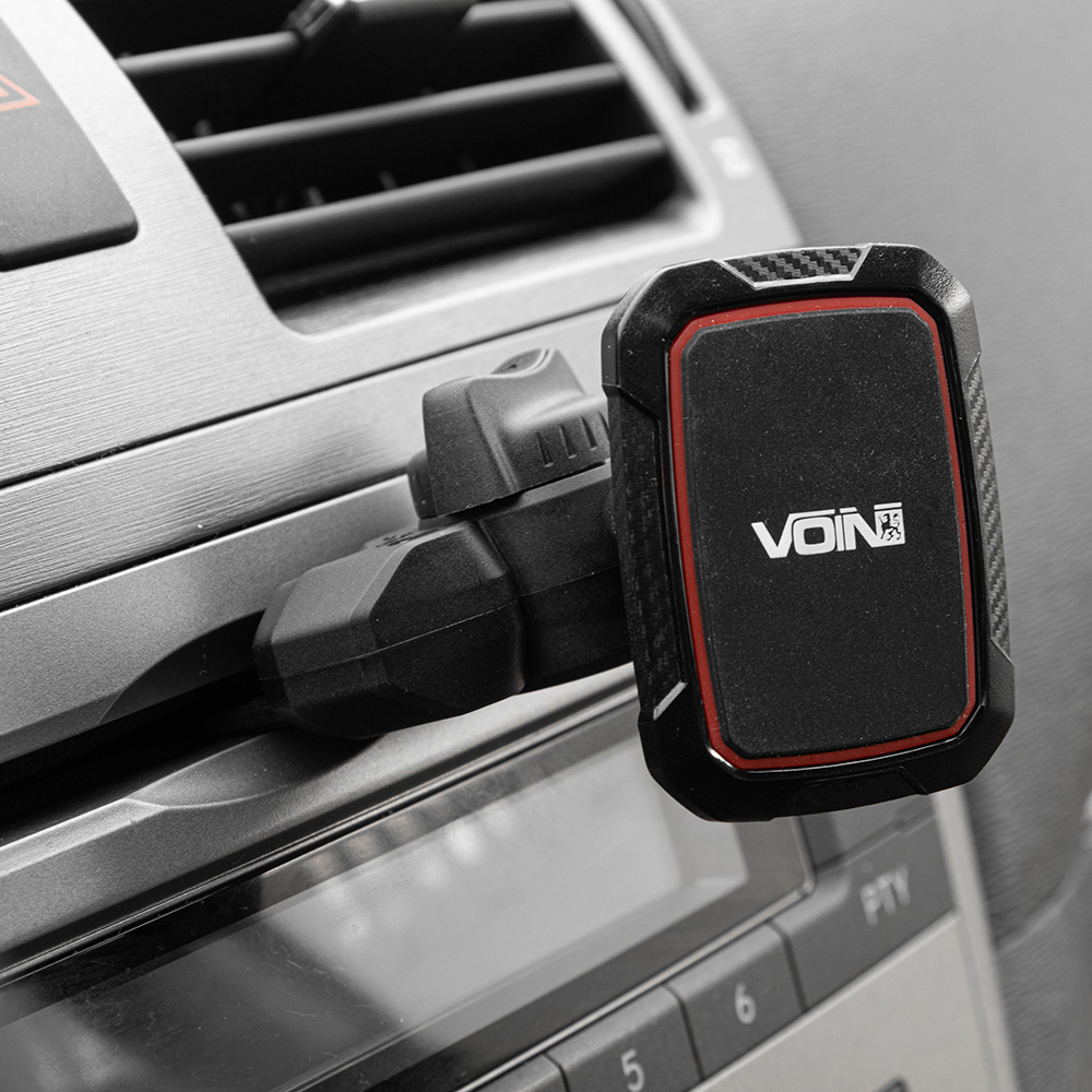 ������ ��������� �������� VOIN UHV-7006BK/RD ��������� � ���� CD �����