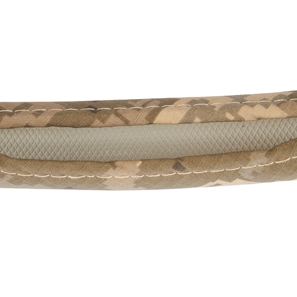 ����� �� �����   VLOD-CA06Px M