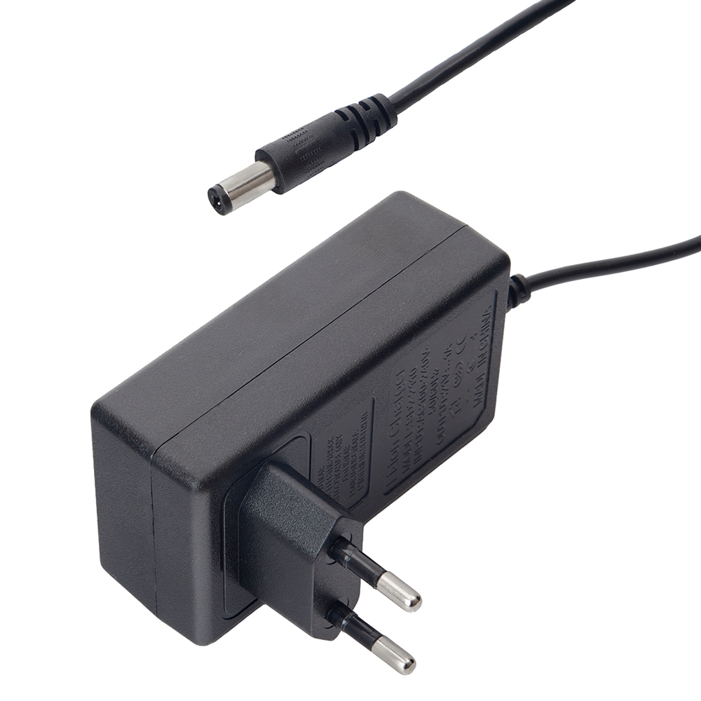 ������ ��� ����� �� ����� � 2 �������������, 3 �������, � �������� �� ������������ ������ �R-0082