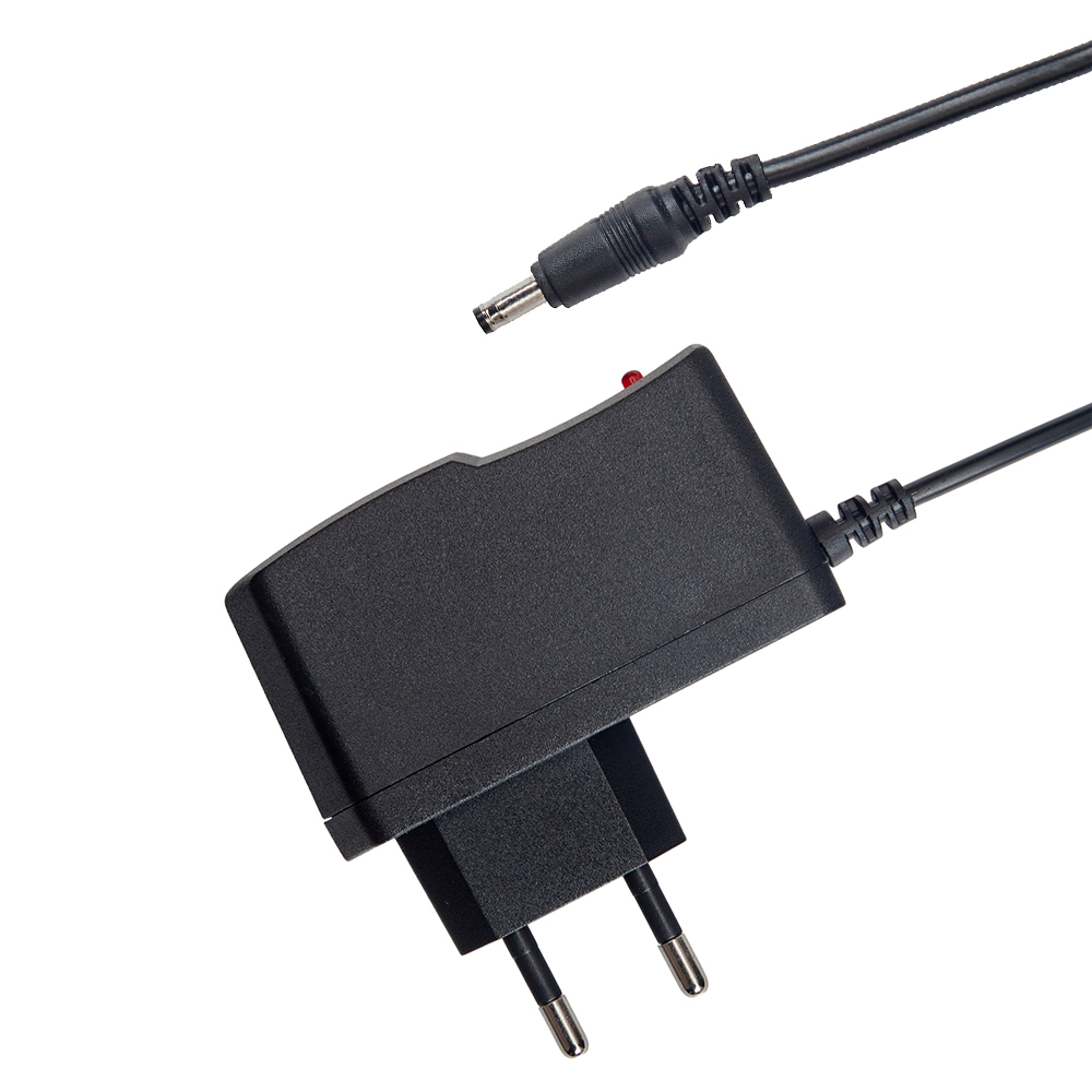 ������� ������� � ������� Jump Starter JS19D-88000 mAh