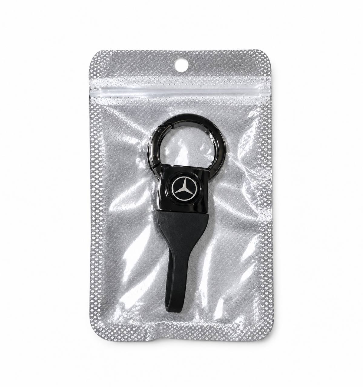 ������ � �i����� �� ������ ������� Black MERCEDES