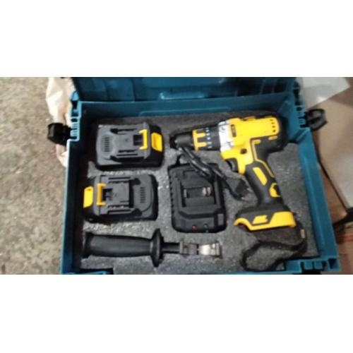 Шуруповерт аккумуляторный, 2 аккумулятора, зарядное, кейс - Vitol Шуруповерт аккумуляторный, 2 аккумулятора, зарядное, кейс